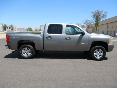 Used 2008 Chevrolet Silverado 1500 LT AWD/4WD image 5