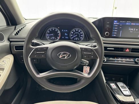Used 2023 Hyundai Sonata SE FWD image 23