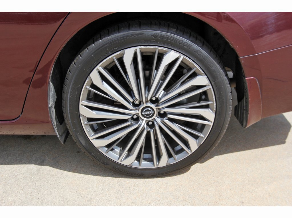 Used 2023 Nissan Altima 2.5 SL FWD image 7