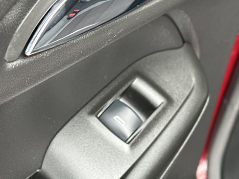 Used 2023 Chevrolet TrailBlazer LT w/ Convenience Package image 29