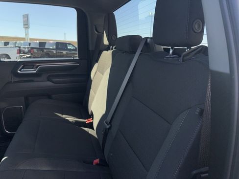 Used 2025 Chevrolet Silverado 2500 LT w/ Convenience Package image 10