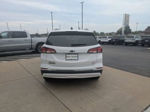 Used 2023 Chevrolet Equinox RS image 5