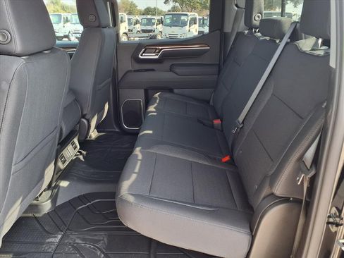 New 2026 Chevrolet Silverado 1500 LT w/ Texas Edition Plus image 7