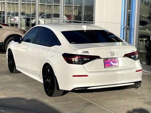 Certified 2025 Honda Civic Sport image 2