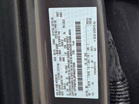 Used 2023 Ford F150 Lightning XLT AWD/4WD image 27