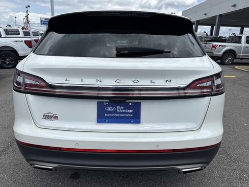 Certified 2023 Lincoln Nautilus AWD w/ Premium Package image 6