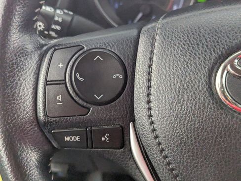 Used 2017 Toyota Corolla iM image 25