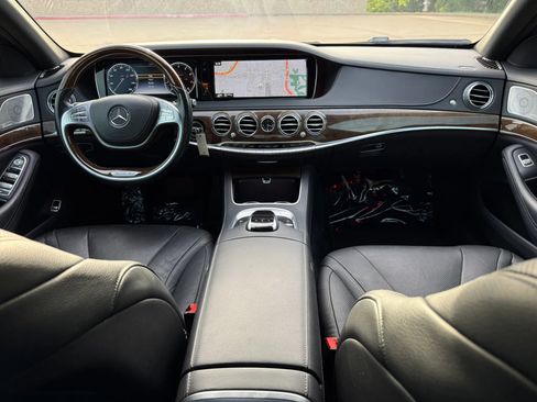 Used 2016 Mercedes-Benz S 550 Sedan image 14