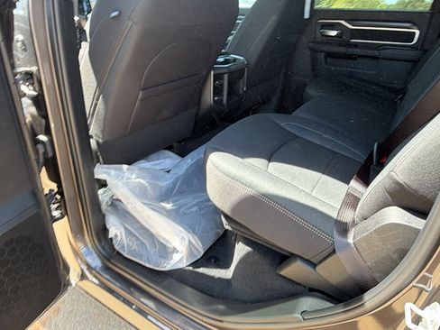 New 2026 RAM 2500 Big Horn AWD/4WD image 19