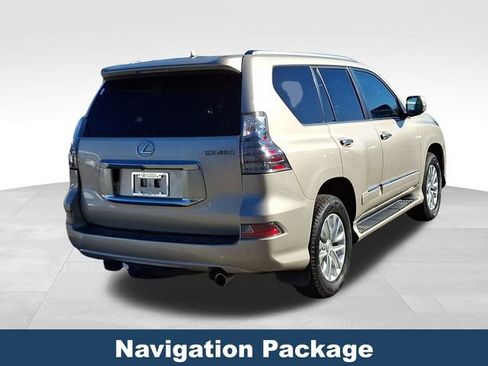Used 2015 Lexus GX 460 image 7