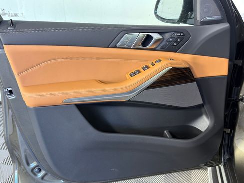 New 2026 BMW X7 xDrive40i w/ Executive Package image 10