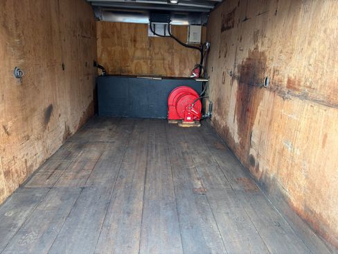 Used 2015 Ford F550 4x4 Regular Cab Super Duty image 24