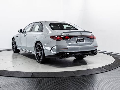Used 2025 Mercedes-Benz E 53 AMG e 4MATIC Sedan image 31
