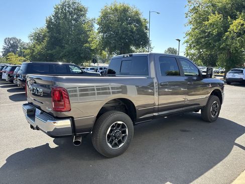 Used 2025 RAM 3500 Laramie AWD/4WD image 5