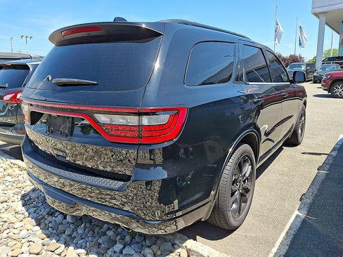 Used 2023 Dodge Durango R/T AWD/4WD image 4