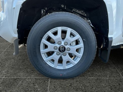 New 2026 Toyota Tacoma SR5 AWD/4WD image 14