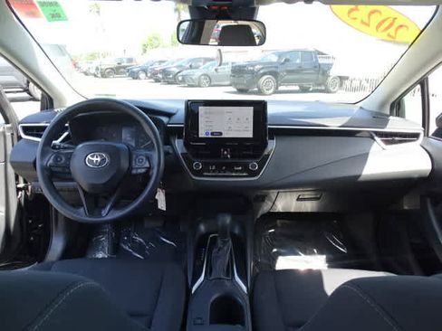 Used 2023 Toyota Corolla LE FWD image 23