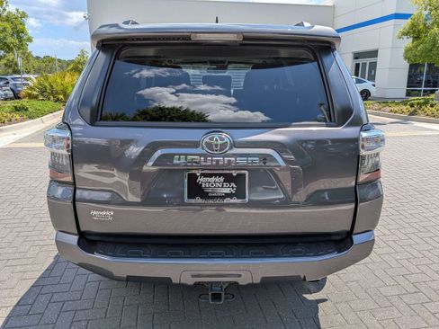 Used 2021 Toyota 4Runner SR5 Premium w/ Moonroof Package RWD image 6