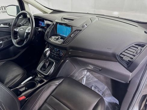 Used 2018 Ford C-MAX Titanium w/ Equipment Group 301A image 23