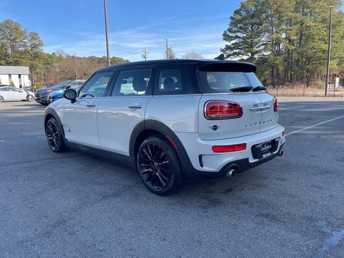Used 2020 MINI Cooper Clubman S w/ Premium Package image 11