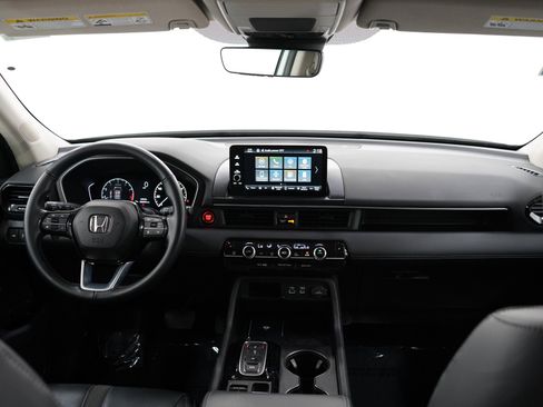 Used 2024 Honda Pilot EX-L image 13