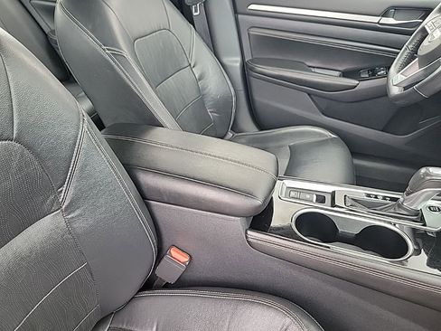 Used 2022 Nissan Altima 2.5 SL AWD/4WD image 45