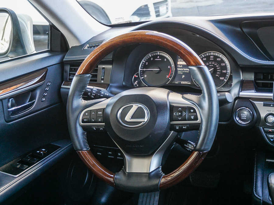 Used 2017 Lexus ES 350 w/ Navigation System Package FWD image 17
