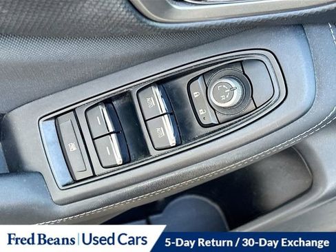 Used 2019 Subaru Forester Premium w/ All-Weather Package AWD/4WD image 9
