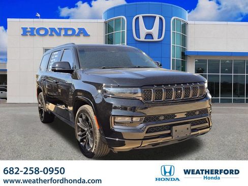 Used 2022 Jeep Grand Wagoneer Series II AWD/4WD image 1