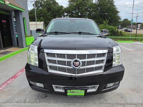 Used 2010 Cadillac Escalade ESV Platinum RWD image 76