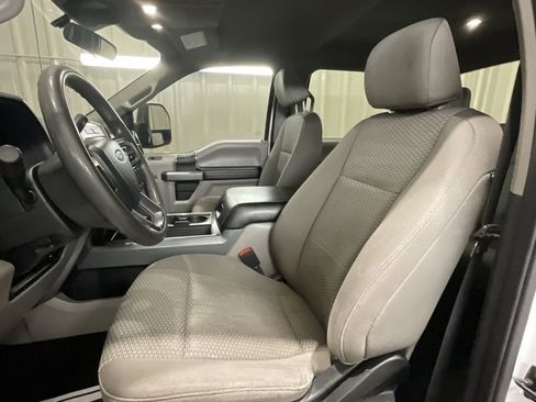 Used 2021 Ford F250 XLT w/ FX4 Off-Road Package image 10