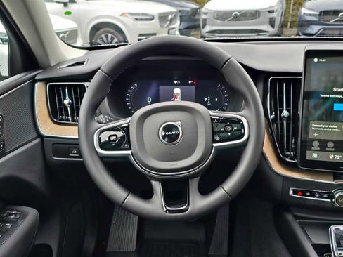 New 2026 Volvo XC60 B5 Core w/ Protection Package Premier AWD/4WD image 19