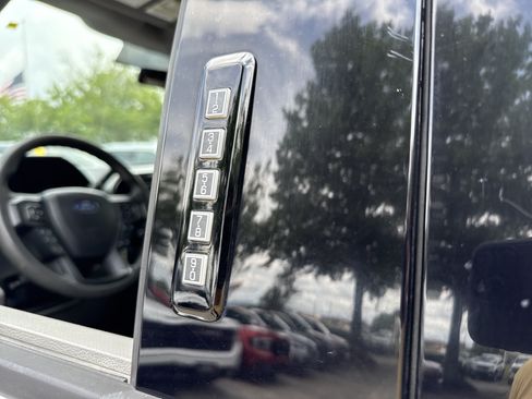 Used 2019 Ford F250 XLT AWD/4WD image 24
