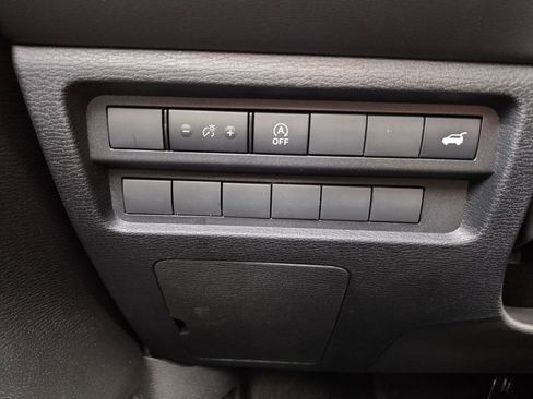 New 2026 Mitsubishi Outlander AWD image 21