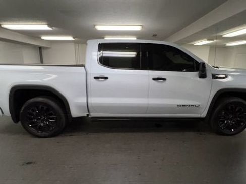 Certified 2026 GMC Sierra 1500 Denali Ultimate AWD/4WD image 9