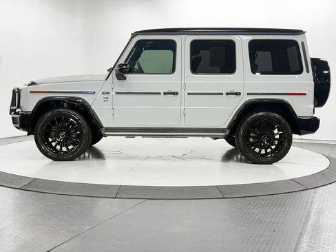 Used 2021 Mercedes-Benz G 550 G 550 image 4