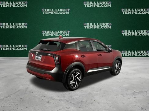 Used 2025 Nissan Kicks SV image 6