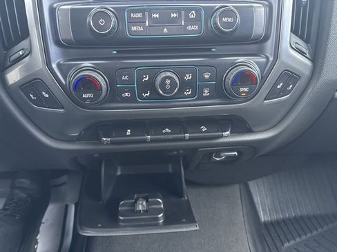 Used 2019 Chevrolet Silverado 1500 LT w/ All Star Edition image 27