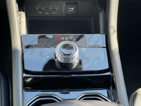 Used 2023 Jeep Grand Cherokee L Laredo AWD/4WD image 28