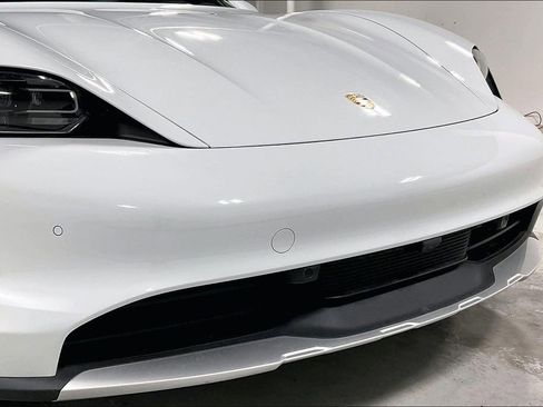 Used 2022 Porsche Taycan 4 Cross Turismo image 34