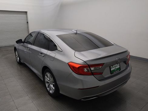 Used 2018 Honda Accord LX image 5