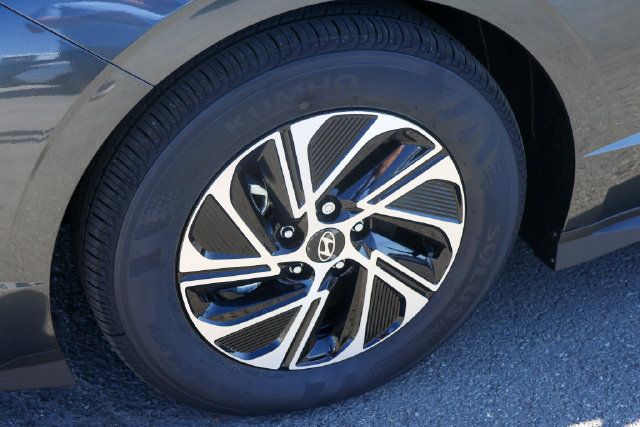 New 2026 Hyundai Sonata Blue FWD image 7