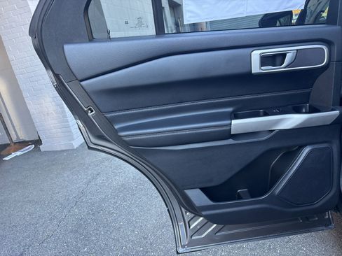 Certified 2022 Ford Explorer XLT w/ Equipment Group 202A image 51