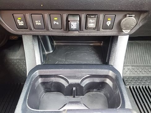 Used 2019 Toyota Tacoma TRD Pro AWD/4WD image 20