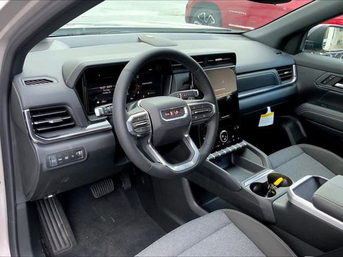 New 2026 GMC Terrain Elevation w/ Technology Package II image 8