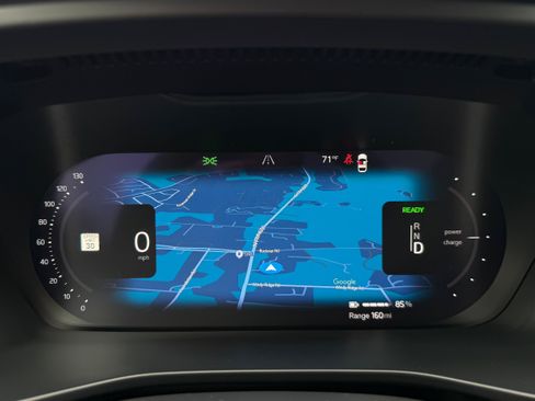 Certified 2023 Volvo XC40 Recharge Plus AWD/4WD image 18