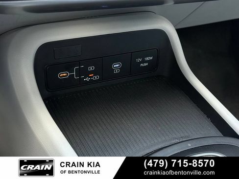 Used 2025 Hyundai Kona SEL FWD image 18