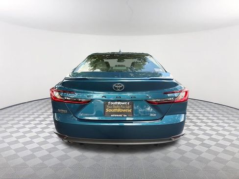 Used 2025 Toyota Camry SE w/ Multimedia Upgrade Package FWD image 6