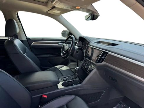 Used 2019 Volkswagen Atlas SEL AWD/4WD image 18