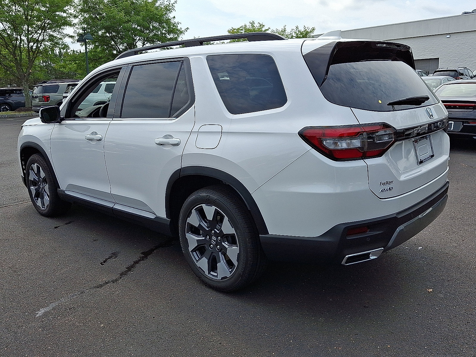 New 2026 Honda Pilot Elite image 3